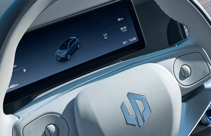 Leapmotor B10 - interiér