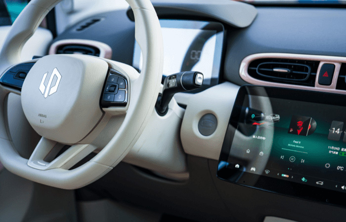 Leapmotor T03 - interiér